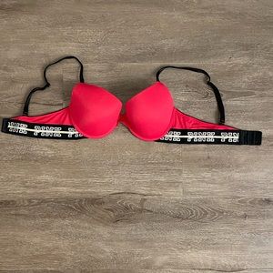 VICTORIA SECRET BOMBSHELL BRA